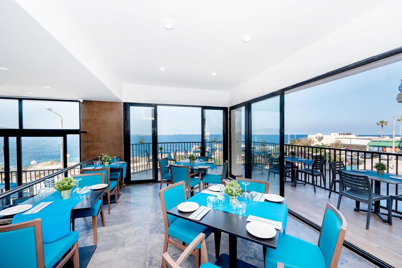 Islet Promenade Seafront Penthouse With Breathtaking Seaviews And Private Hot Tub On The Large Terrace By Getawaysmalta St. Paul's Bay